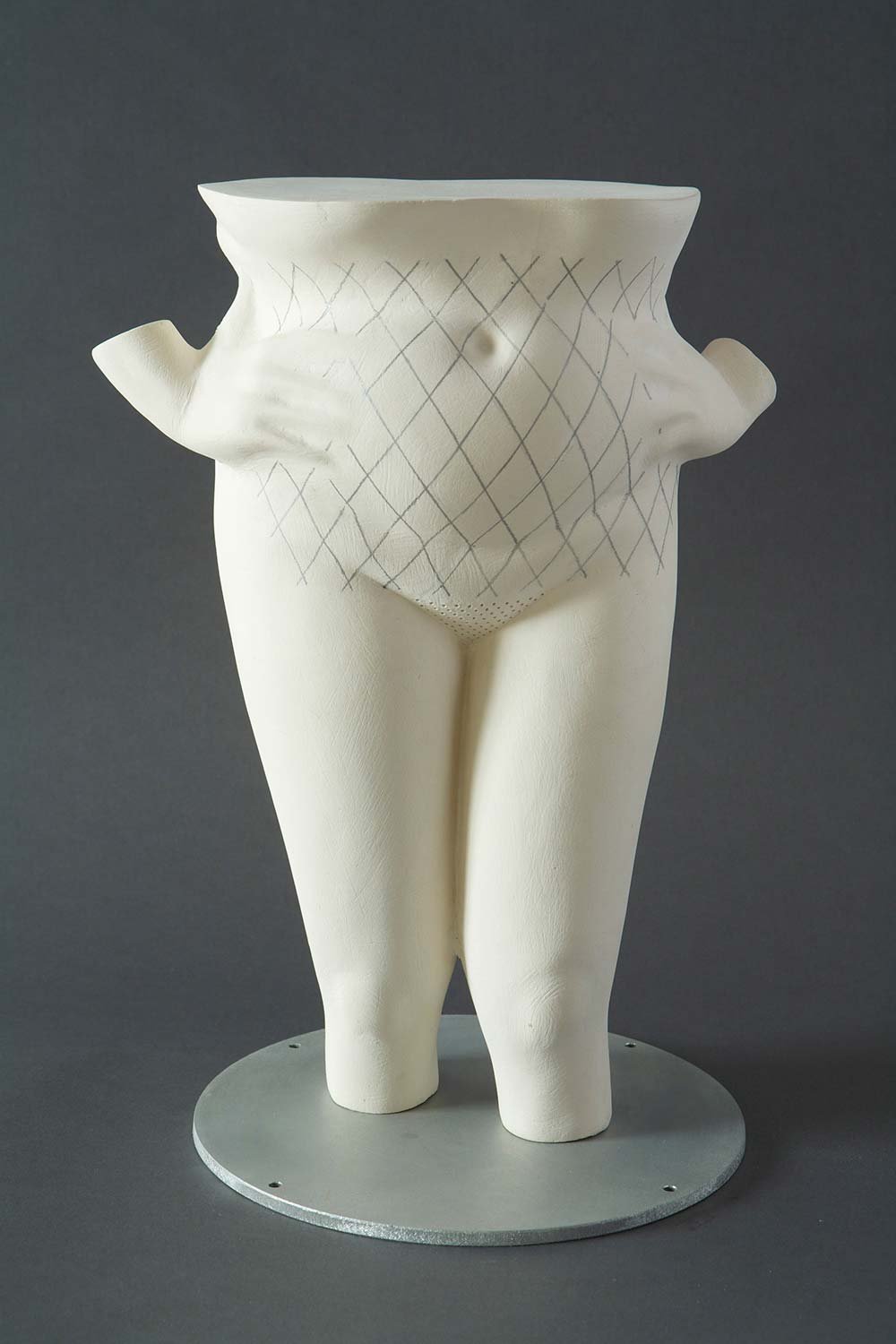 Claudia Fitch, Net